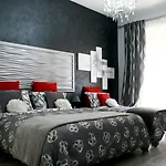 La Maison De Jo Bed & Breakfast