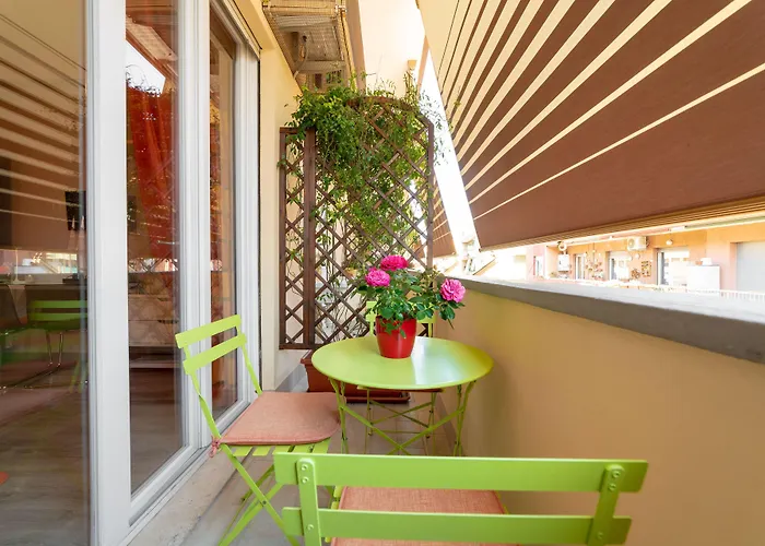 Bed & Breakfast La Maison De Jo 4*